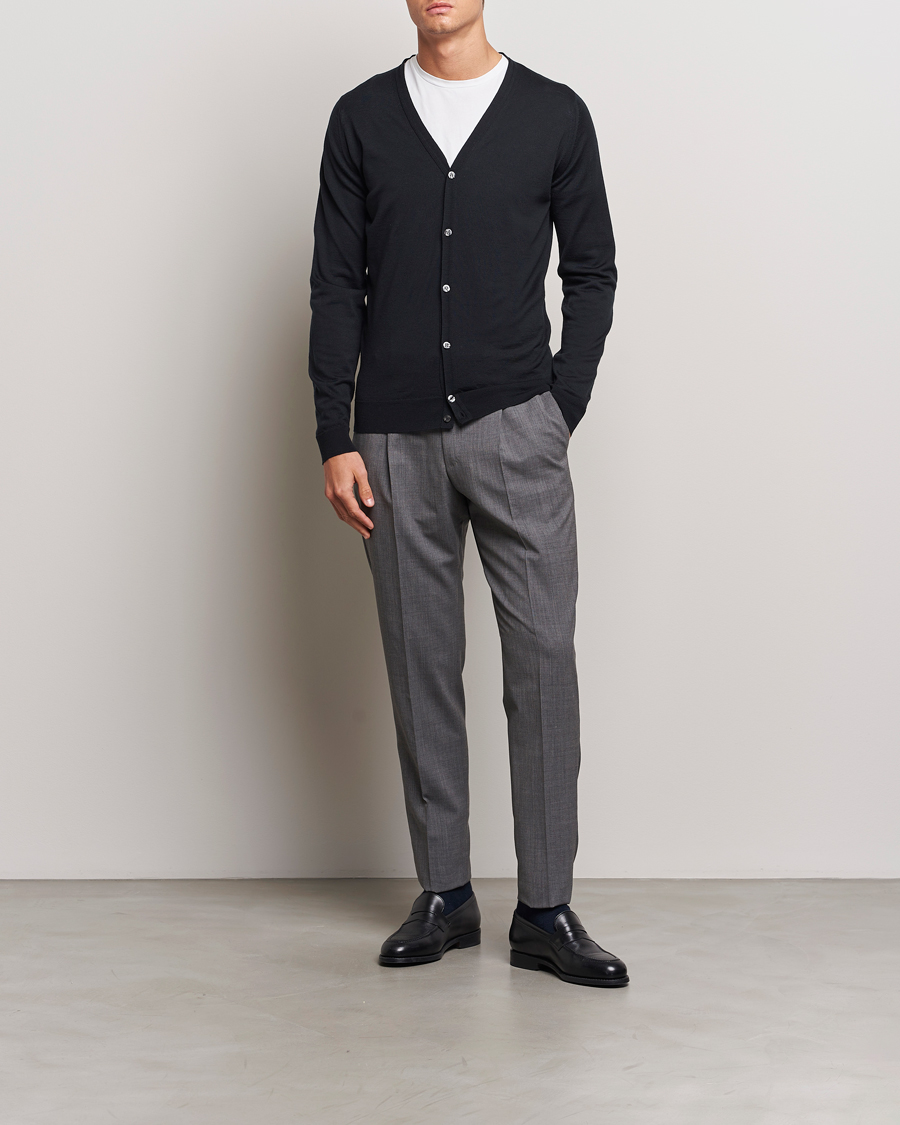 Uomini | Maglieria | John Smedley | Petworth Extra Fine Merino Cardigan Black