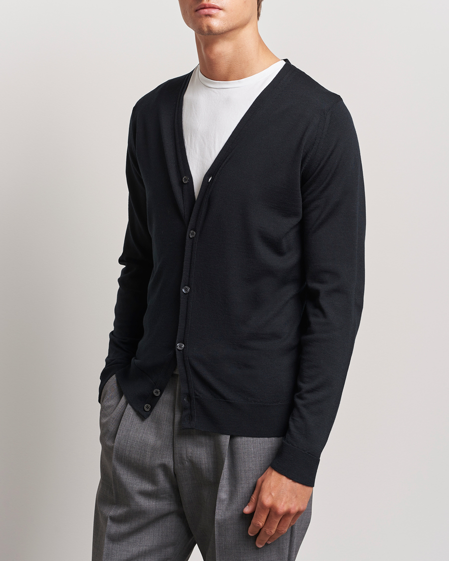 Uomini | Maglieria | John Smedley | Petworth Extra Fine Merino Cardigan Black
