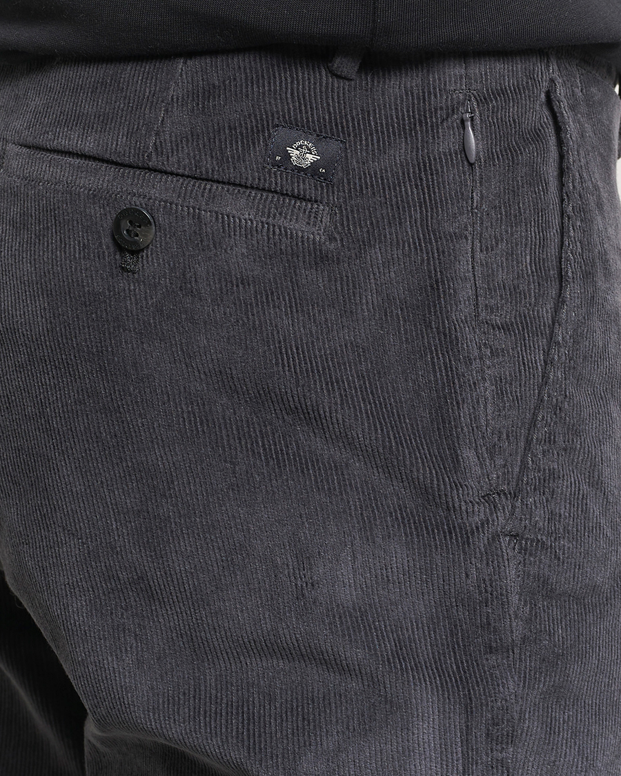 Uomini | Pantaloni | Dockers | Slim Cotton Corduroy Chino Asphalt