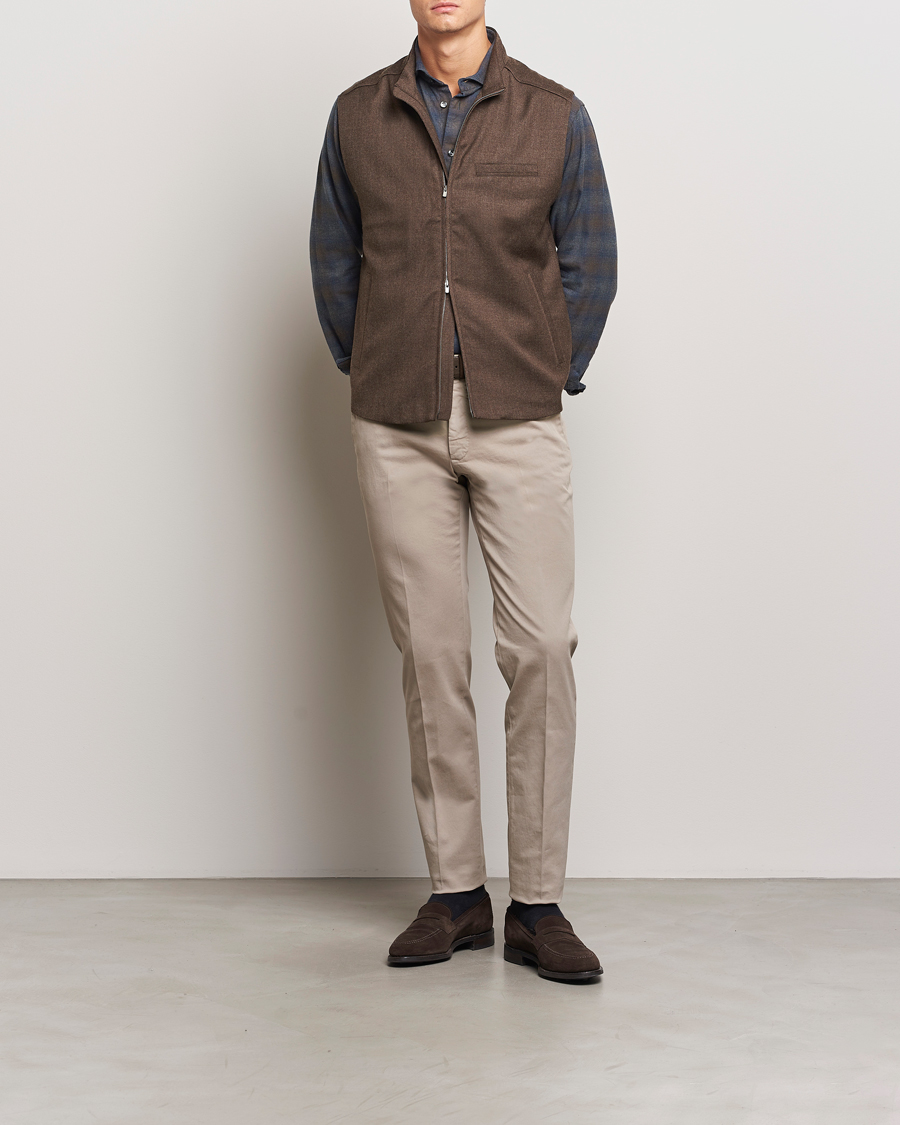 Uomini | Giacche | Eton | Wool Flannel Vest Dark Brown