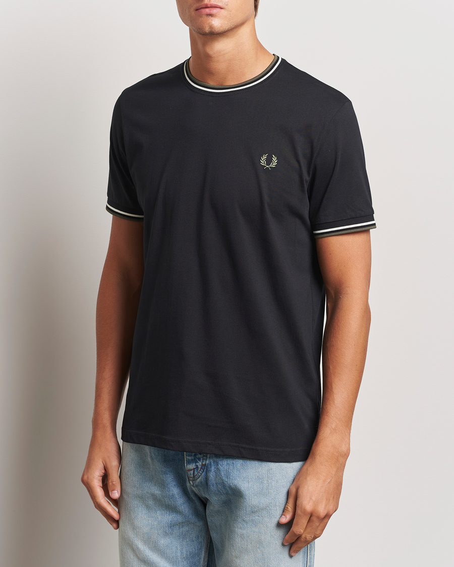 Uomini | T-shirt | Fred Perry | Twin Tipped T-Shirt Black