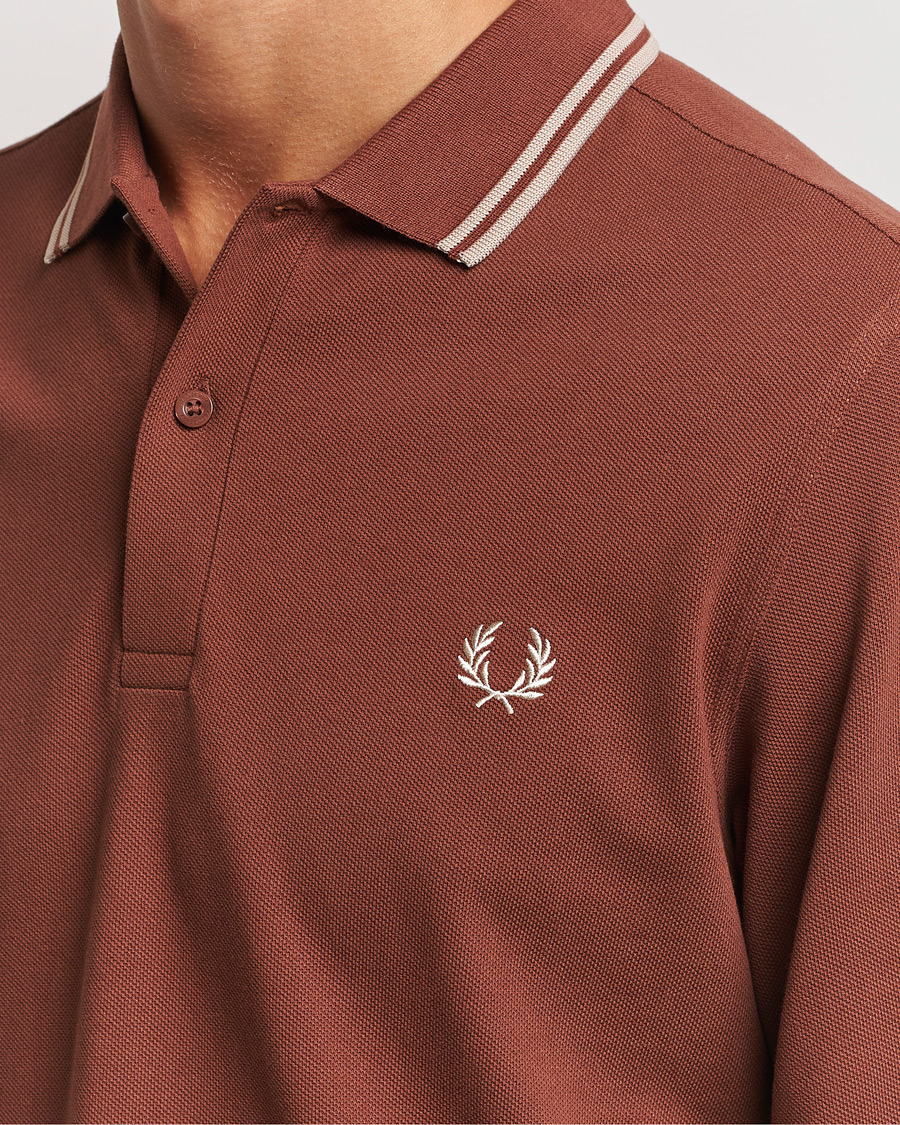 Uomini | Maglieria | Fred Perry | Twin Tipped Long Sleeve Polo Shirt Whiskey Brown