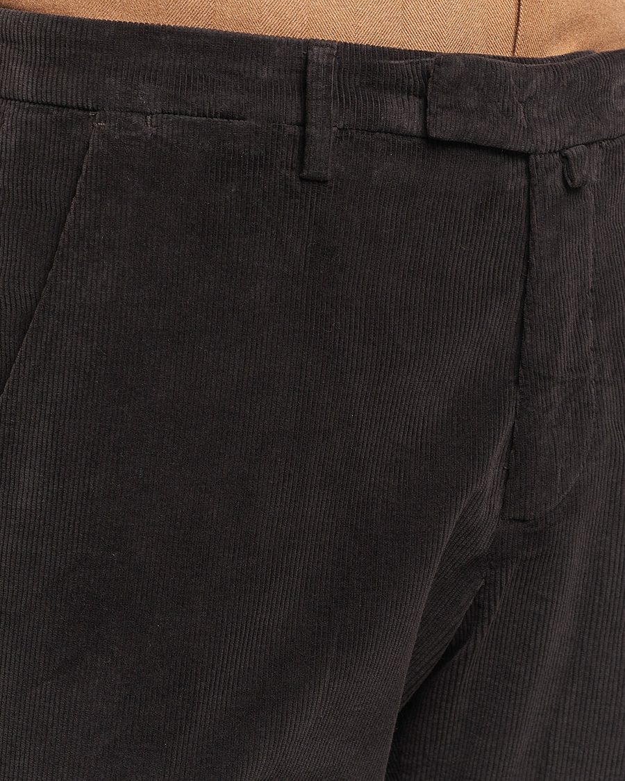 Uomini | Pantaloni | Briglia 1949 | Slim Fit Corduroy Trousers Dark Brown
