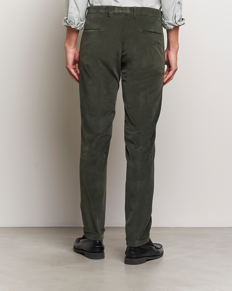 Uomini | Pantaloni | Briglia 1949 | Slim Fit Corduroy Trousers Dark Green