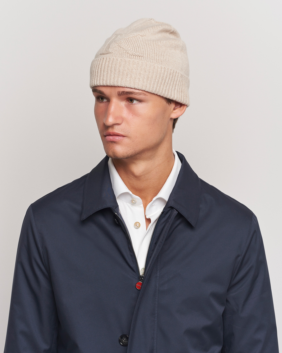 Uomini | Kiton Cashmere Beanie Beige | Kiton | Cashmere Beanie Beige
