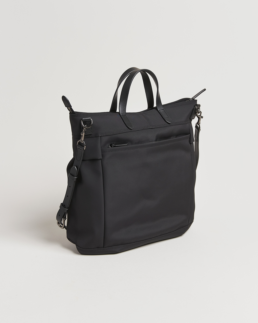 Uomini | Borse | Mismo | M/S Helmet Tote Bag Eclipse Black/Black