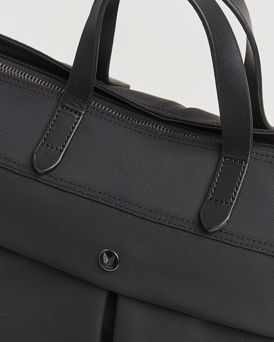 Uomini | Borse | Mismo | M/S Helmet Tote Bag Eclipse Black/Black