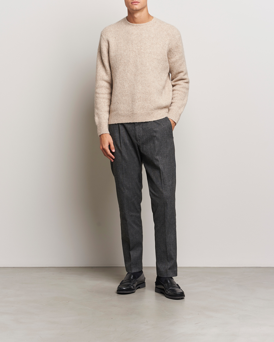 Uomini | Pantaloni | NN07 | Bill Pleated Brushed Cotton Trousers Black Melange