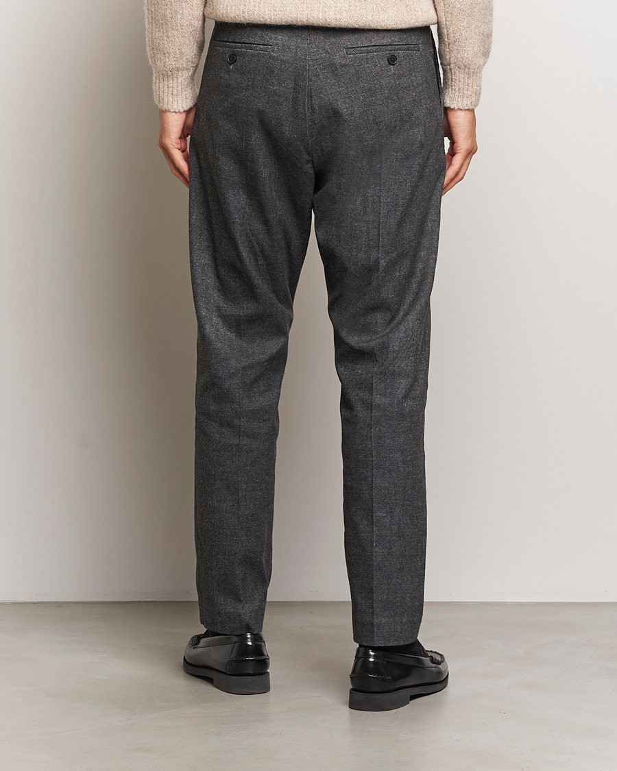 Uomini | Pantaloni | NN07 | Bill Pleated Brushed Cotton Trousers Black Melange