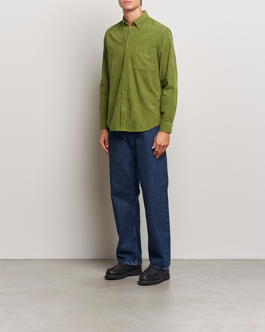 Uomini | Camicie | NN07 | Arne Baby Cord Shirt Cedar Green