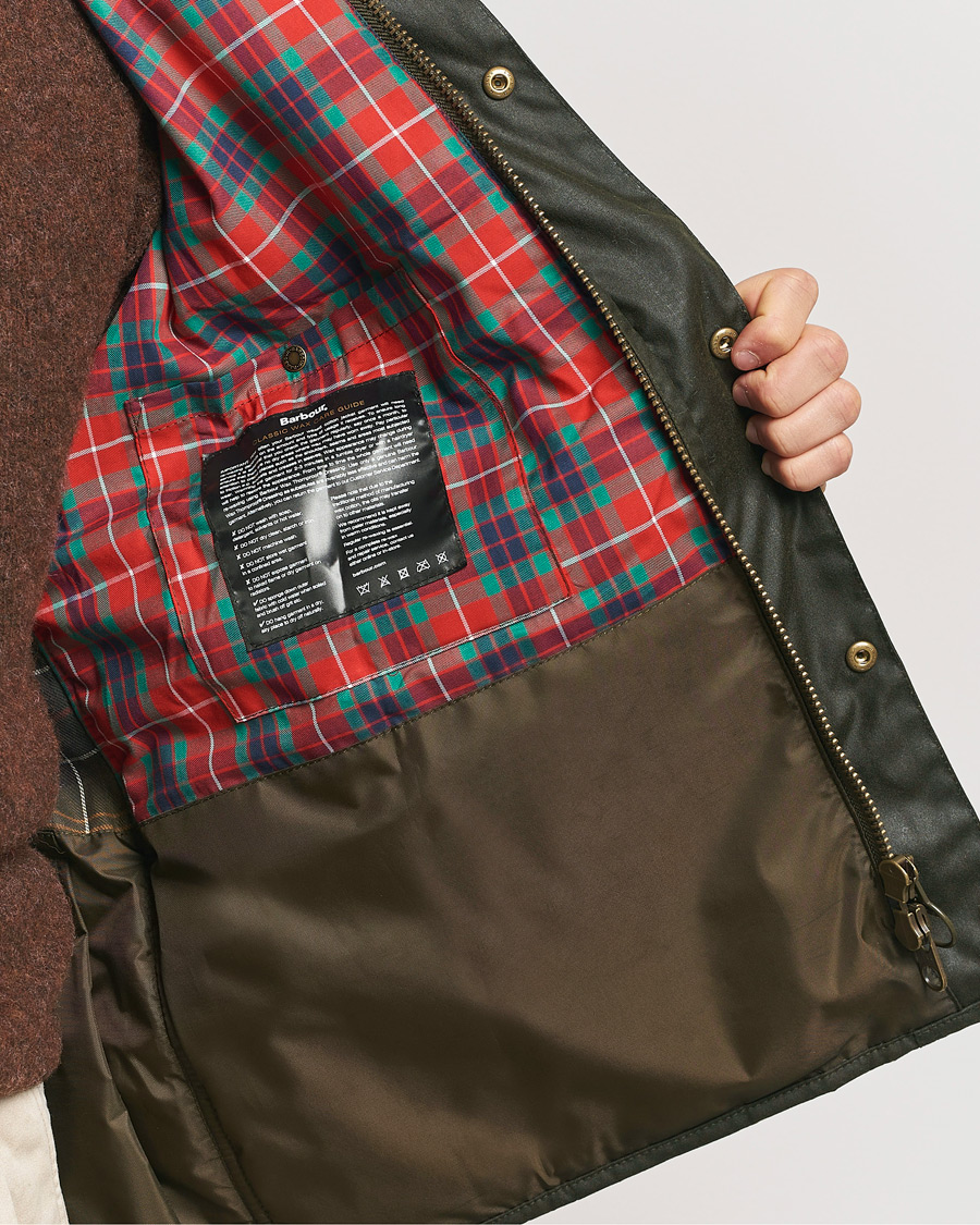 Uomini | Giacche | Baracuta | x Barbour Wax Gilet Olive