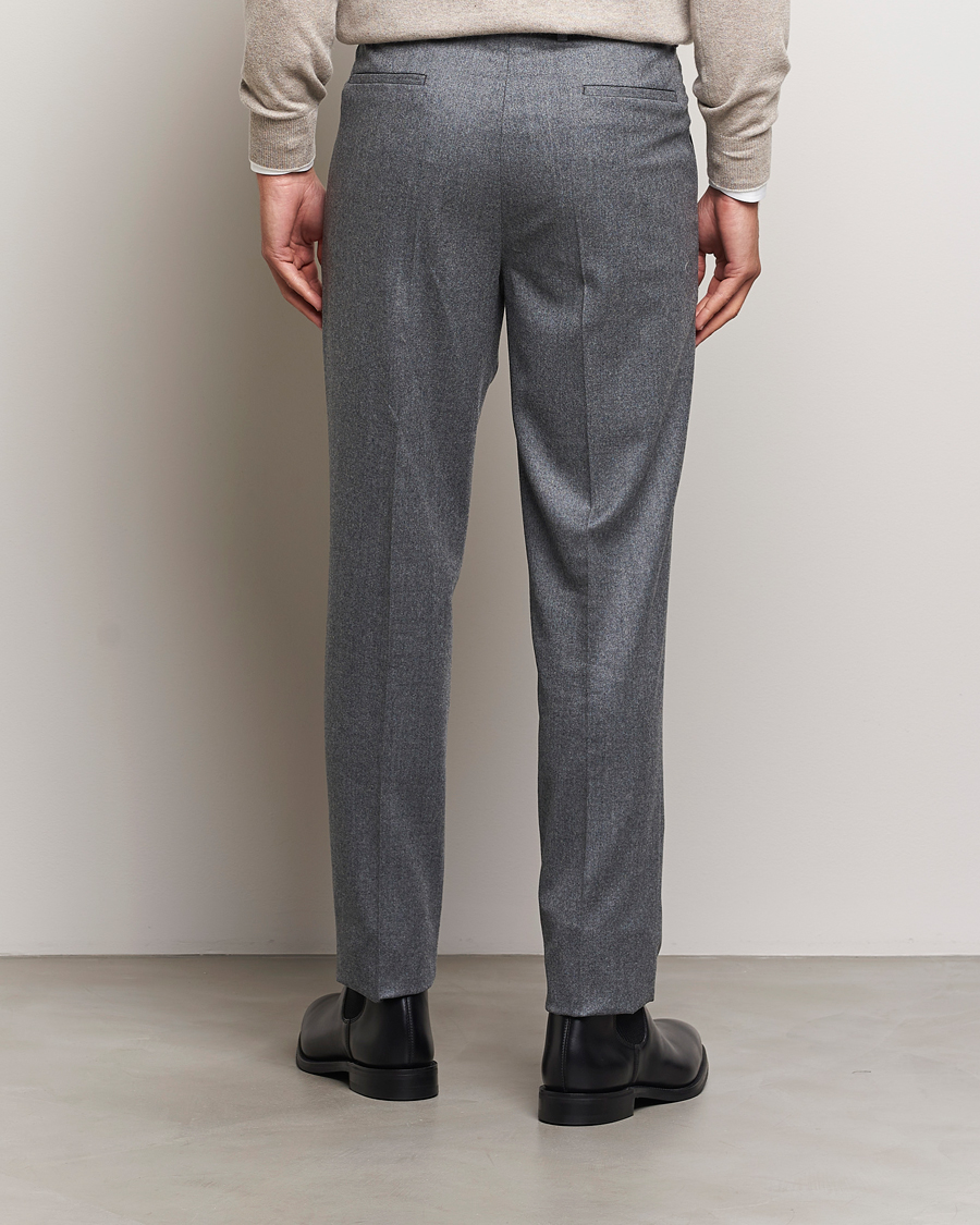 Uomini | Pantaloni | Brunello Cucinelli | Slim Fit Pleated Flannel Trousers Grey Melange