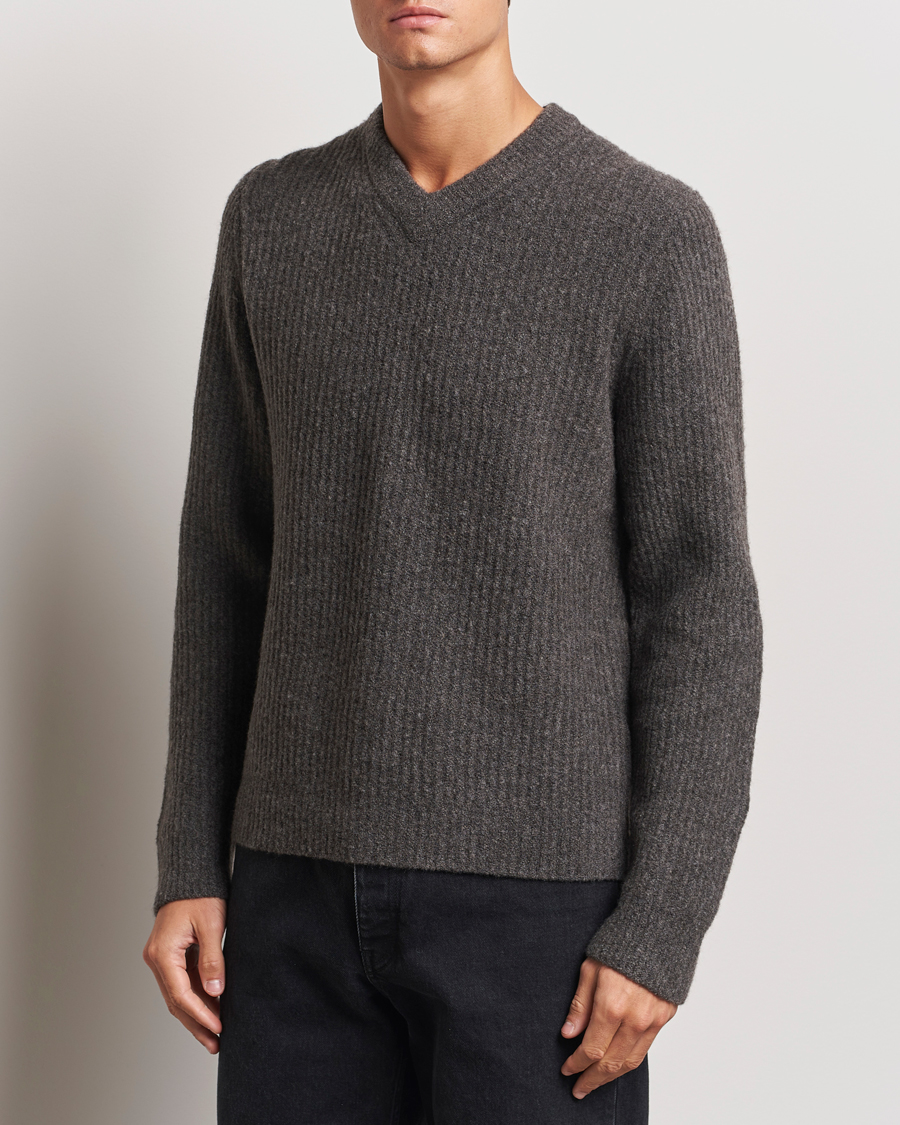 Uomini | Maglieria | Samsøe Samsøe | Koji Rib Knitted V-Neck Volcanic Ash