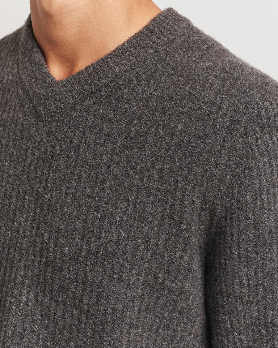 Uomini | Maglieria | Samsøe Samsøe | Koji Rib Knitted V-Neck Volcanic Ash