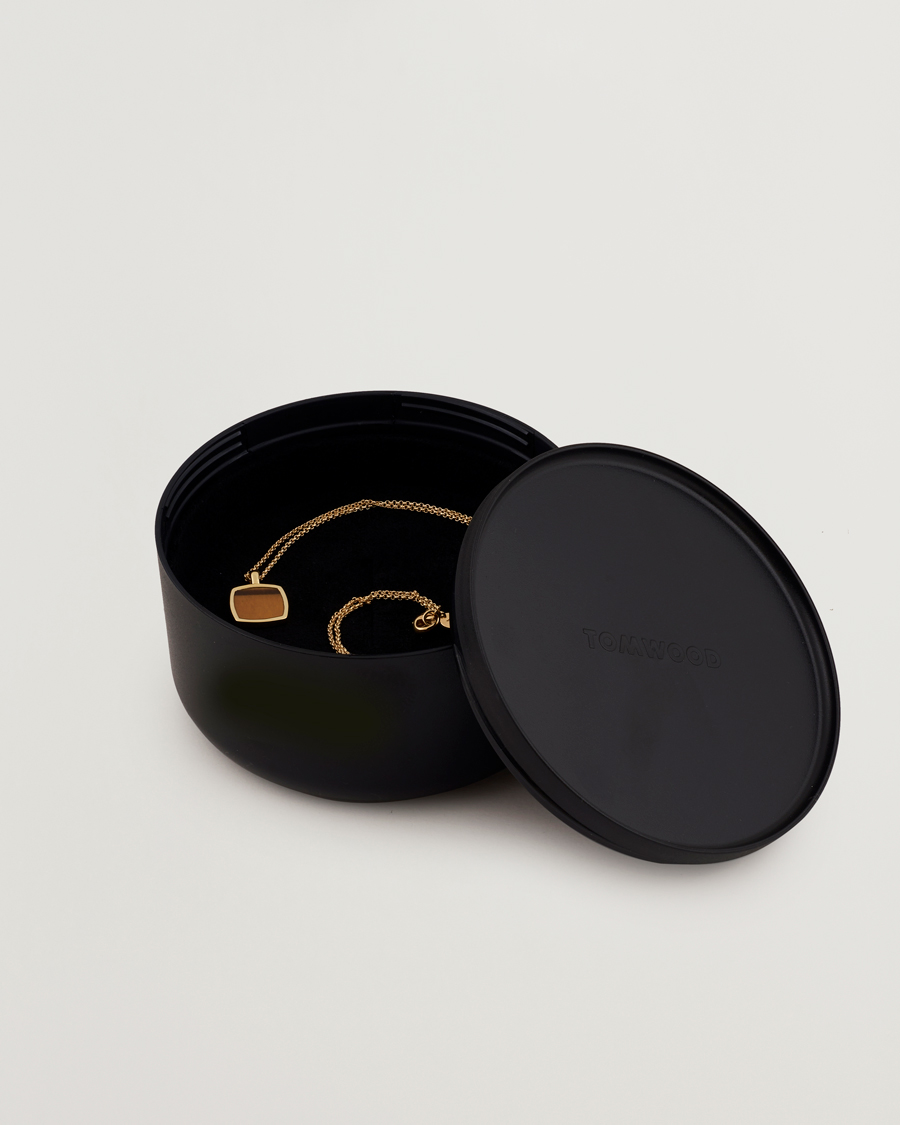 Uomini | Tom Wood Cushion Pendant Tiger Eye Gold | Tom Wood | Cushion Pendant Tiger Eye Gold