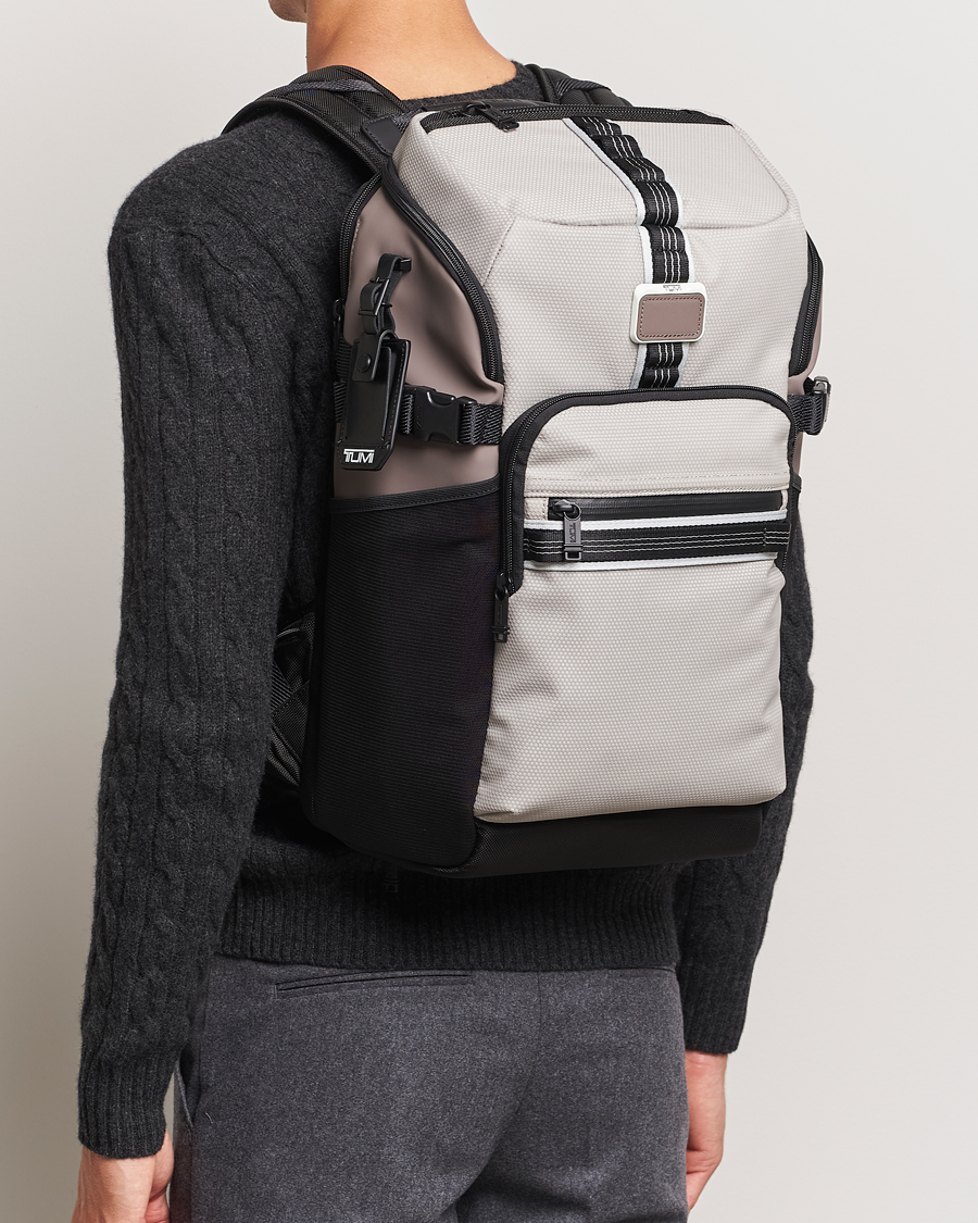 Uomini | TUMI Alpha Bravo Reserve Backpack Chalk | TUMI | Alpha Bravo Reserve Backpack Chalk