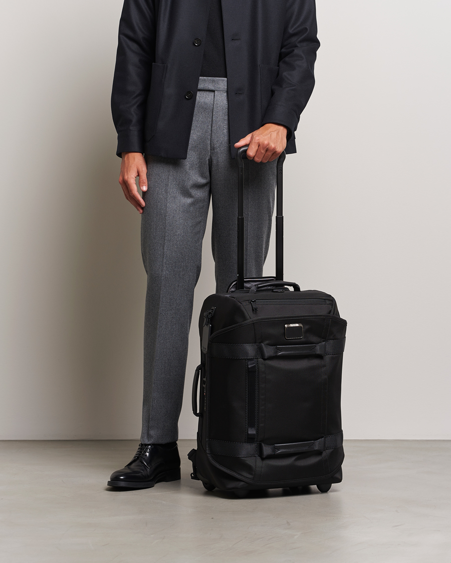 Uomini | Borse | TUMI | Alpha Bravo Wheeled Duffle Black