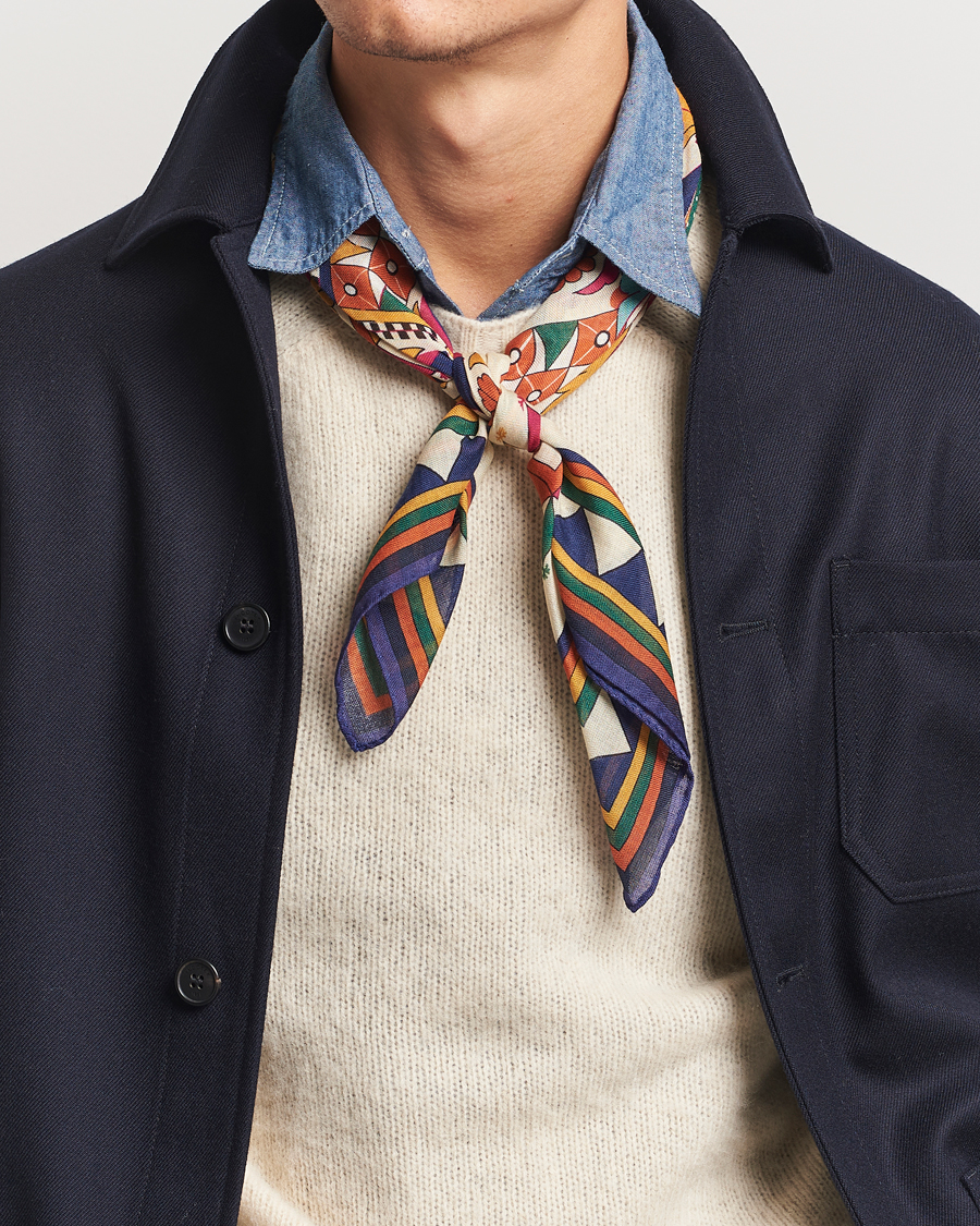 Uomini | Drake's Maharaja Print Wool/Silk Bandana Navy/Yellow | Drake's | Maharaja Print Wool/Silk Bandana Navy/Yellow