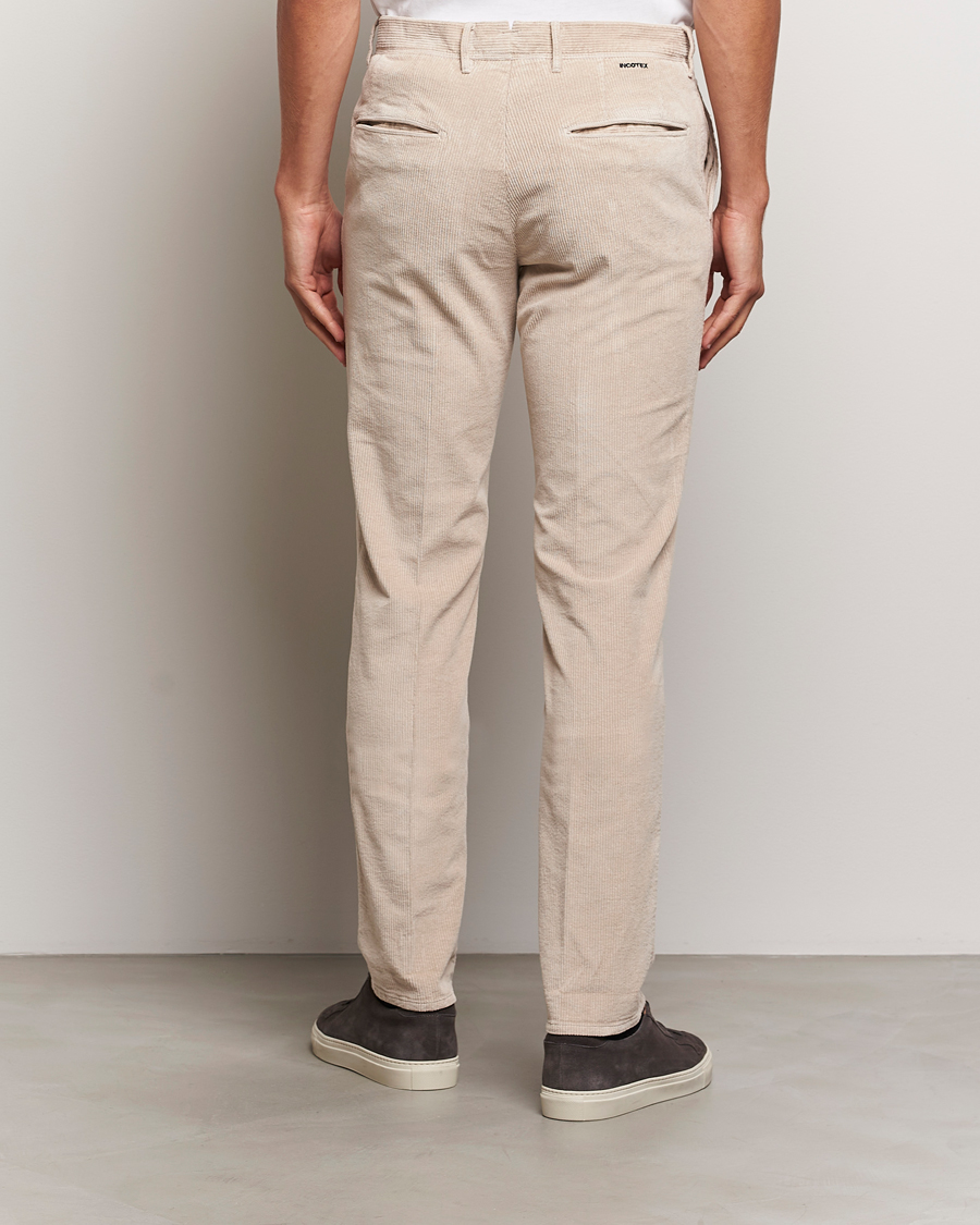Uomini | Pantaloni | Incotex | Slim Fit Leisure Cord Slacks Light Beige