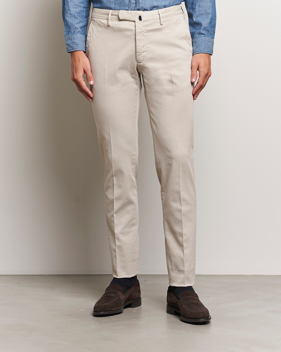Uomini | Pantaloni | Incotex | Slim Fit Cotton Stretch Chinos Light Beige