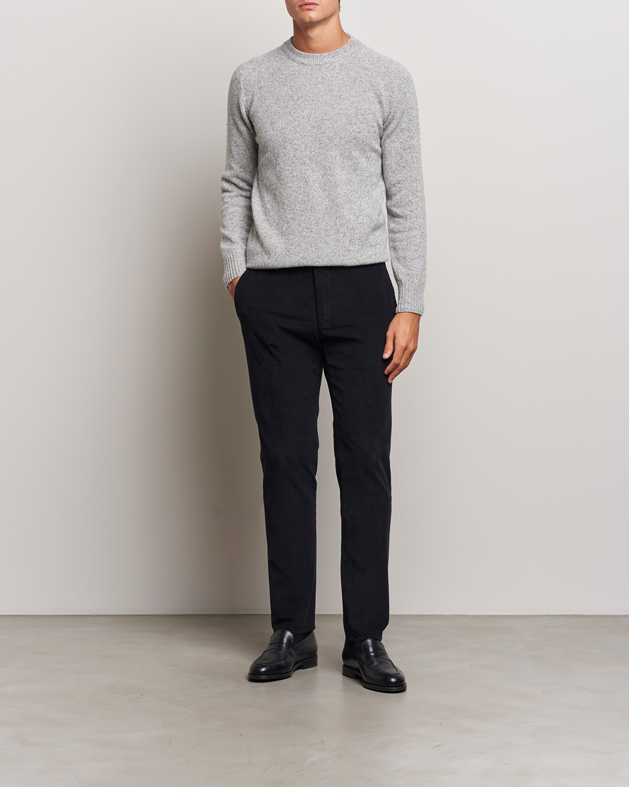 Uomini | Pantaloni | Incotex | Slim Fit Baby Corduroy Trousers Navy
