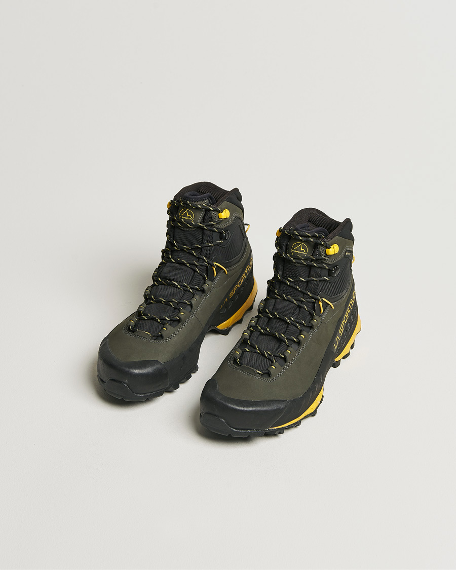La Sportiva TX5 Mid GTX Hiking Boots Carbon/Yellow su La Sportiva TX5 Mid GTX Hiking Boots Carbon/Yellow su