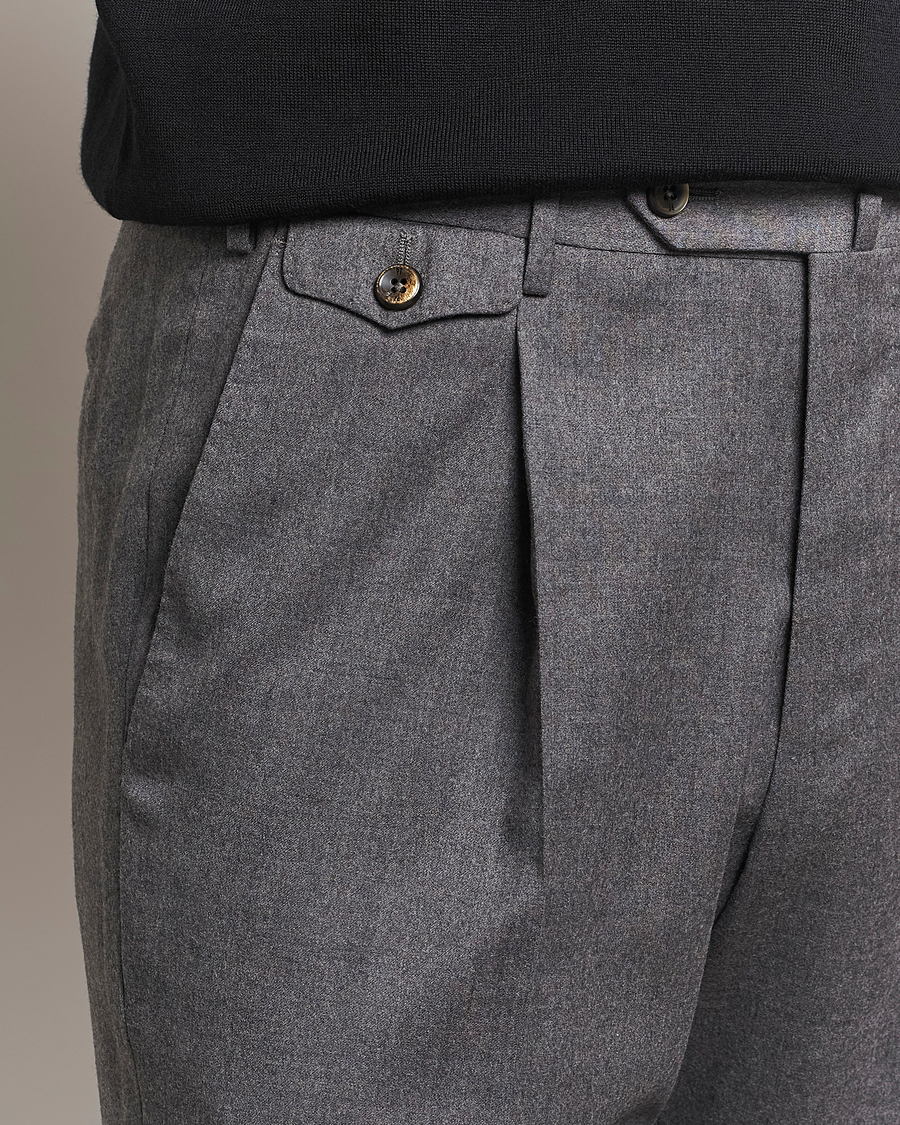 Uomini | Pantaloni | PT01 | Slim Fit Pleated Flannel Trousers Grey Melange