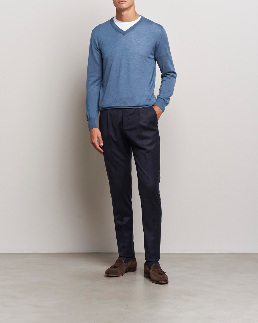 Uomini | Pantaloni | PT01 | Slim Fit Pleated Flannel Trousers Navy