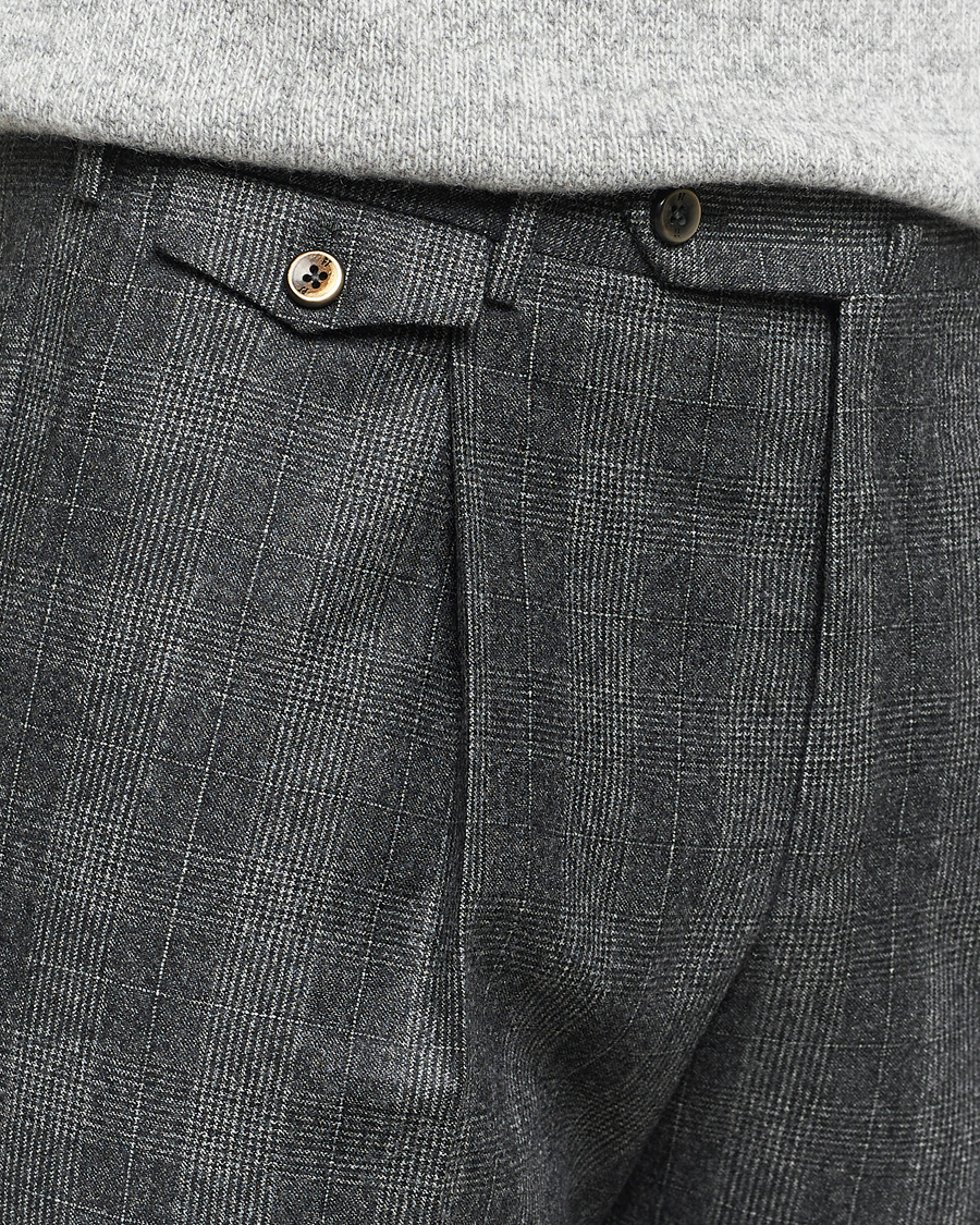 Uomini | Pantaloni | PT01 | Slim Fit Pleated Checked Flannel Trousers Grey
