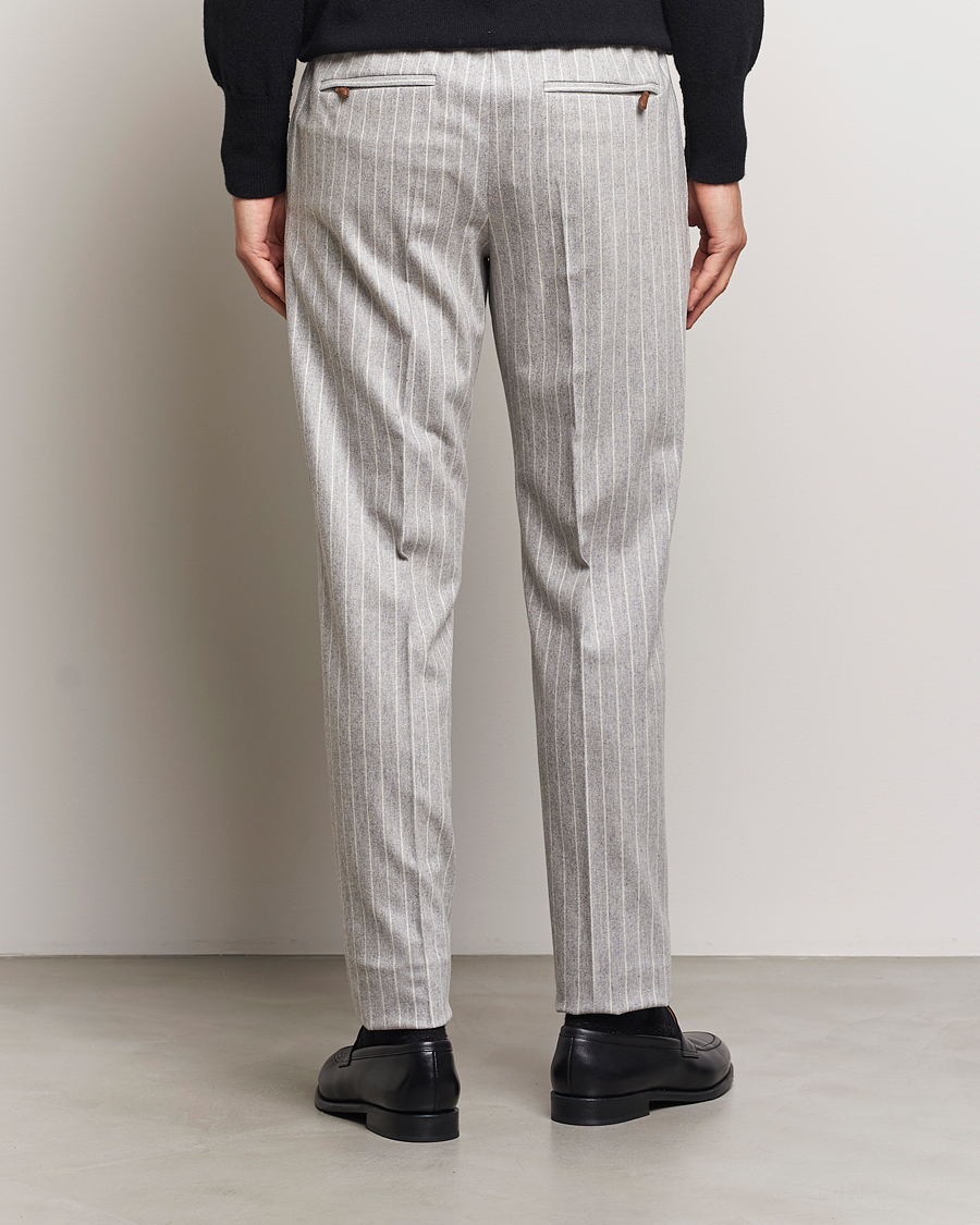 Uomini | Pantaloni | PT01 | Slim Fit Wool/Cashmere Drawstring Trousers Light Grey