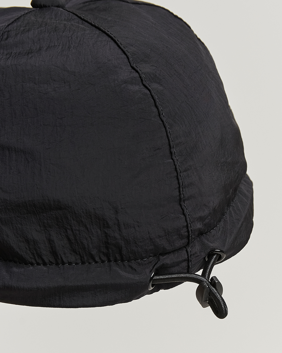 Uomini | Stone Island Nylon Metal Logo Cap Black | Stone Island | Nylon Metal Logo Cap Black