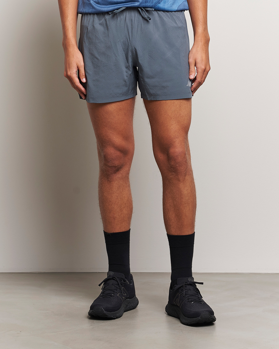 Uomini | Pantaloncini | New Balance Running | Athletics 5 RC Shorts Graphite