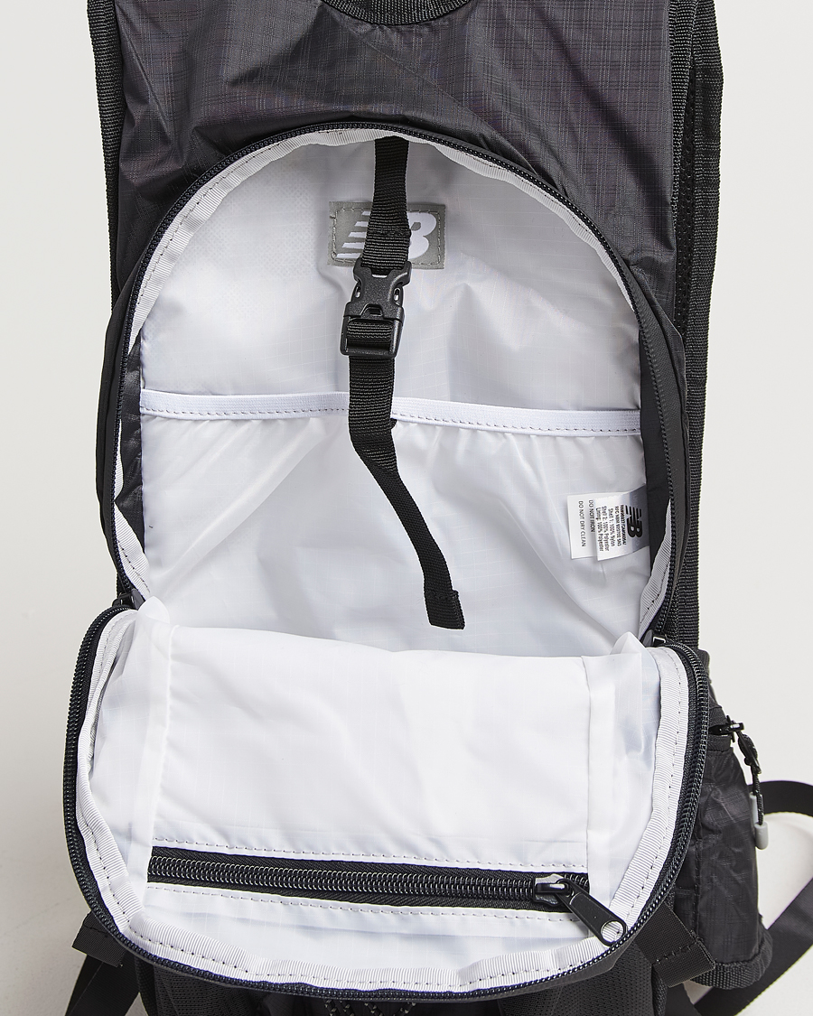 Uomini | New Balance Running Running 15L Backpack Black | New Balance Running | Running 15L Backpack Black