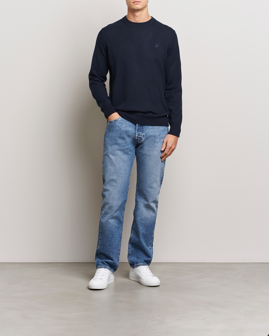 Uomini | Maglieria | Lyle & Scott | Tonal Eagle Lambswool Crew Neck Dark Navy