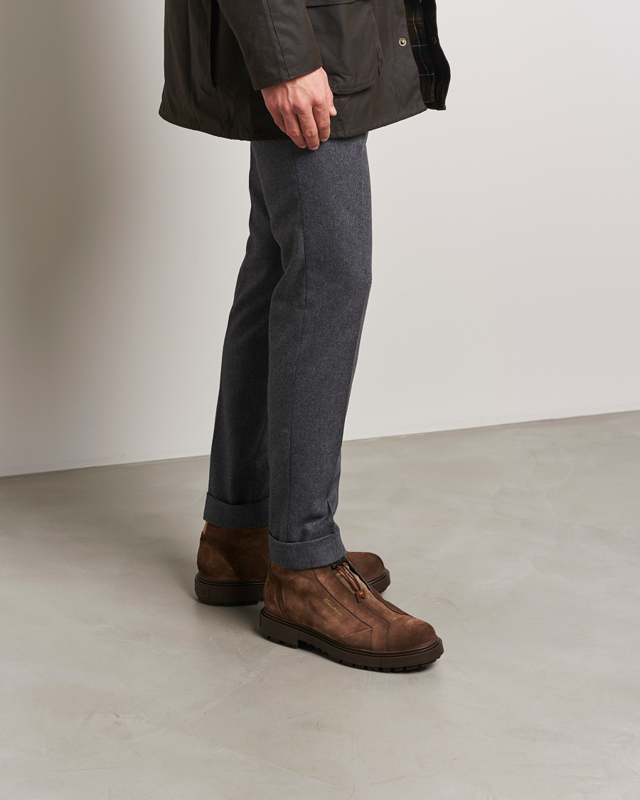 Uomini | Santoni St Moritz No Lace Boot Dark Brown Suede | Santoni | St Moritz No Lace Boot Dark Brown Suede