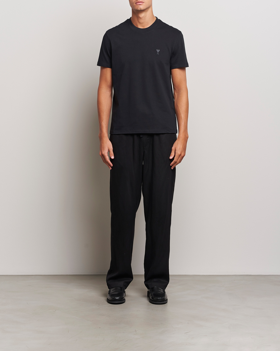 Uomini | T-shirt | AMI | Tonal Heart Logo T-Shirt Black