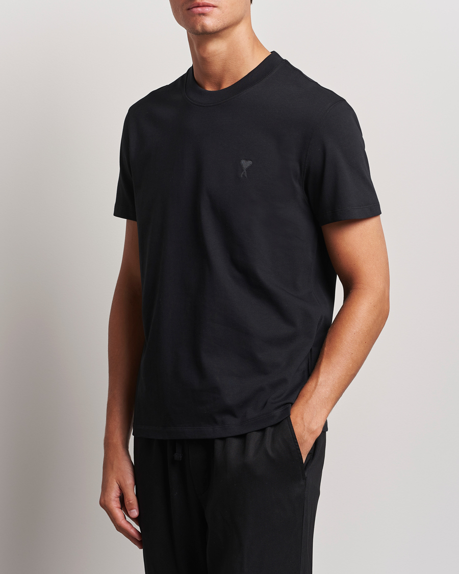 Uomini | T-shirt | AMI | Tonal Heart Logo T-Shirt Black