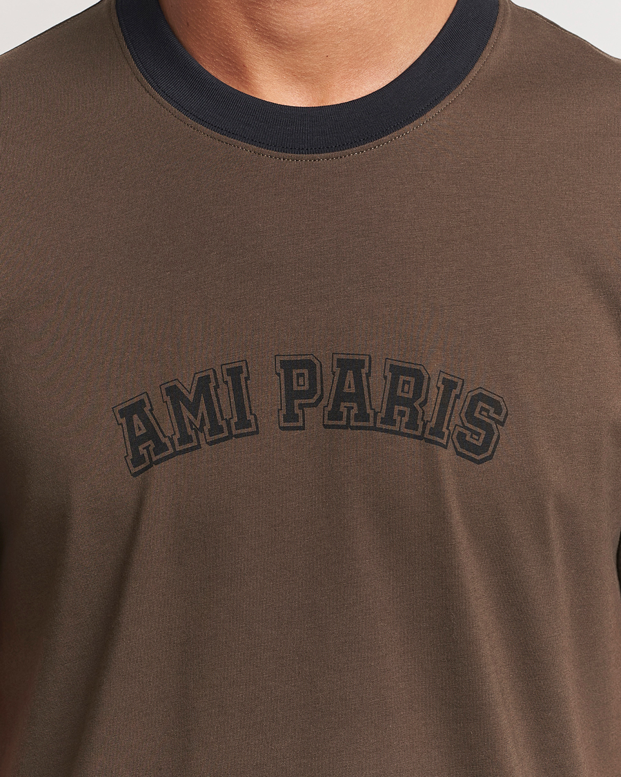 Uomini | T-shirt | AMI | Paris Logo T-Shirt Dark Coffee