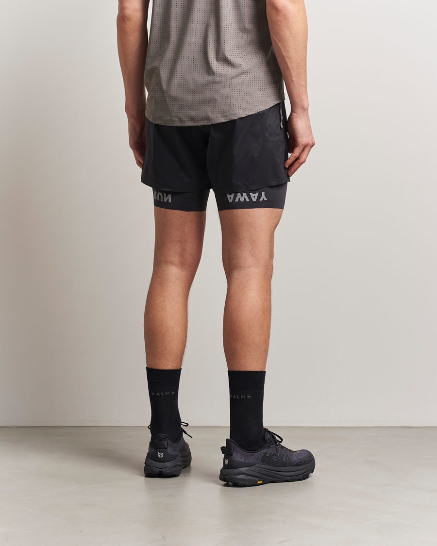 Uomini | Pantaloncini | Satisfy | TechSilk 8 Inch Shorts Black
