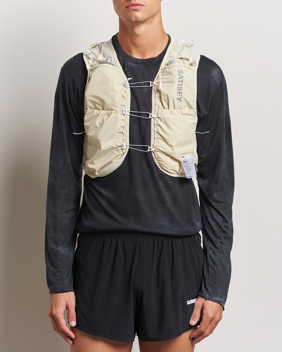 Uomini | Satisfy Justice Cordura Hydration Vest Mineral Off White | Satisfy | Justice Cordura Hydration Vest Mineral Off White