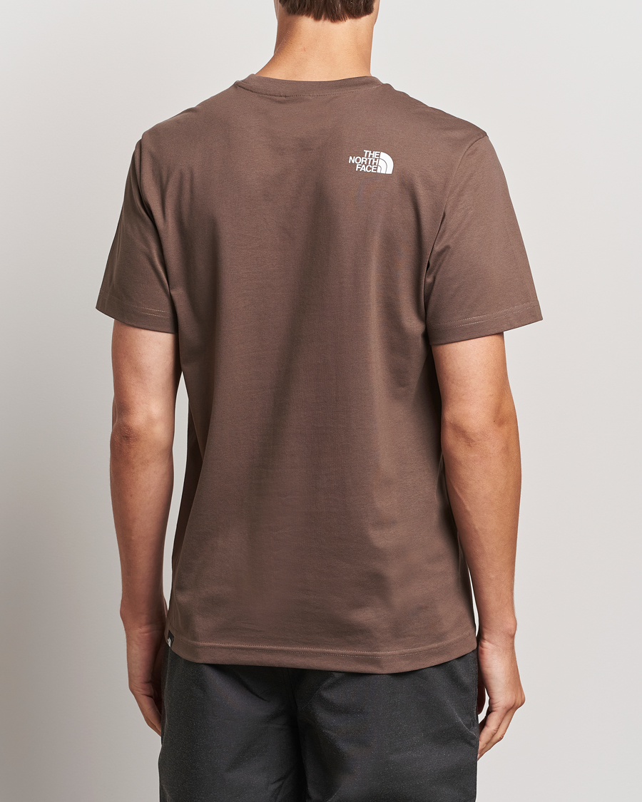 Uomini | T-shirt | The North Face | Simple Dome Tee Dark Brown