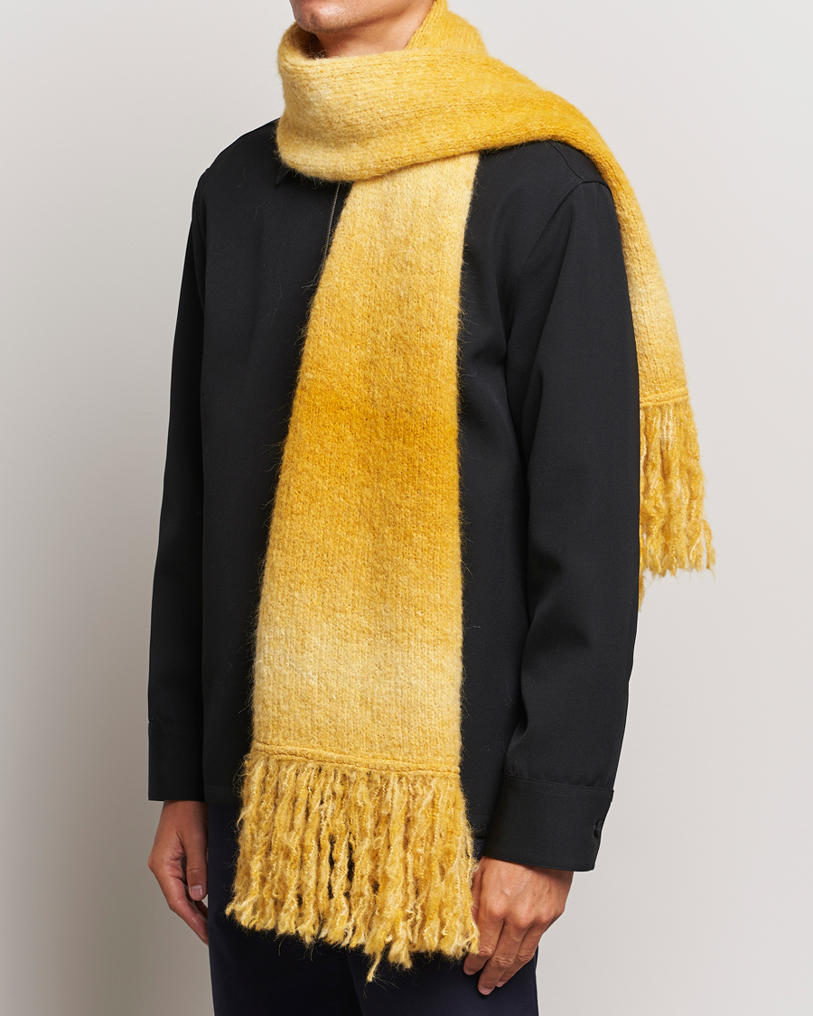 Uomini | Sunflower Ombre Wool Scarf Yellow | Sunflower | Ombre Wool Scarf Yellow