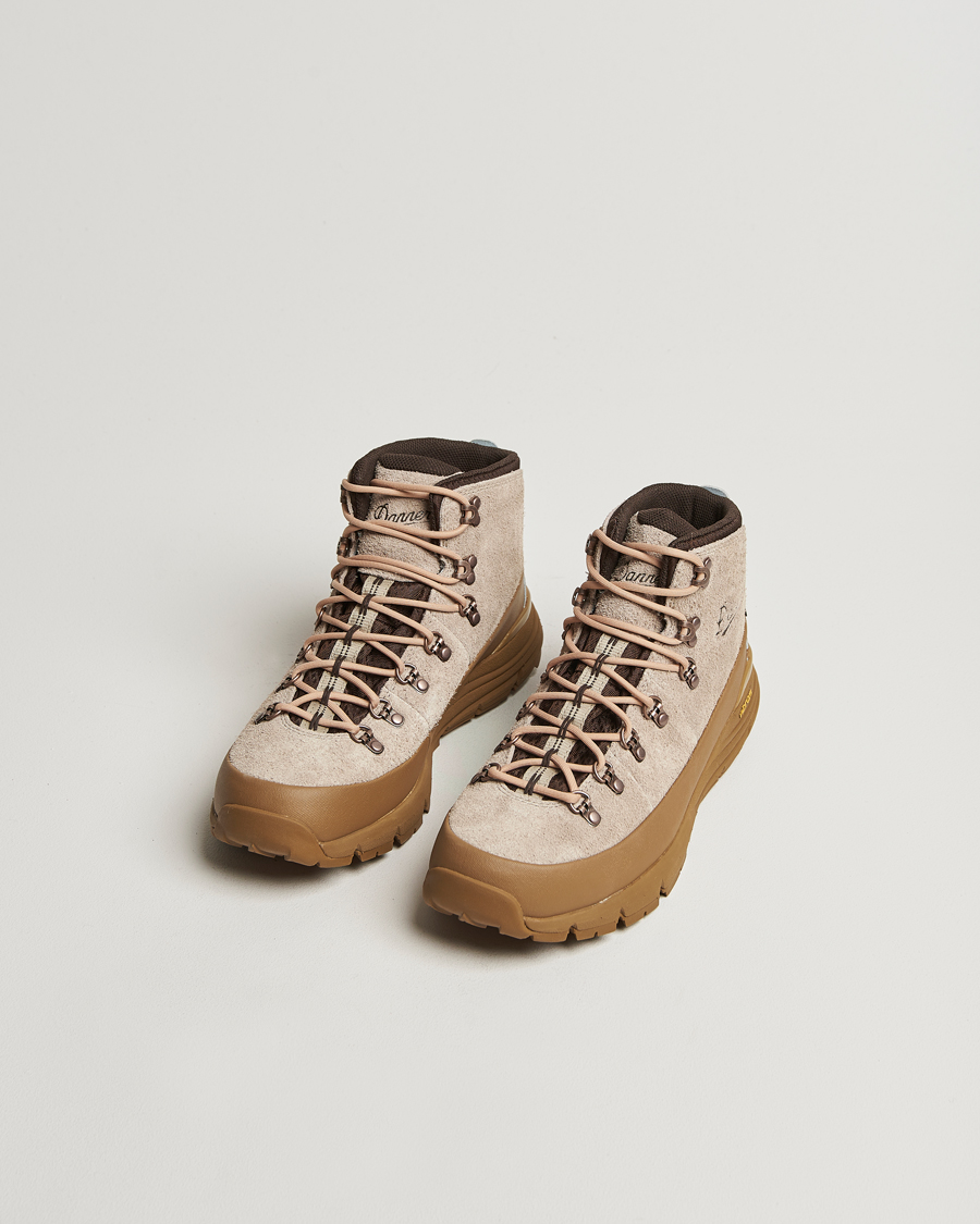 Uomini | Stivali | Danner | Mountain 600 GTX Suede Trail Boot Brown