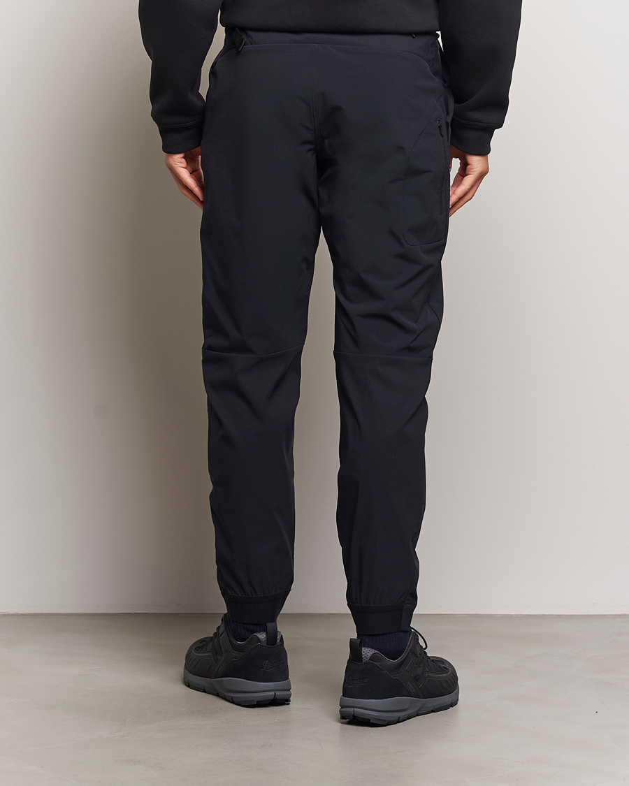 Uomini | Pantaloni | Peak Performance | Trail Pants Black