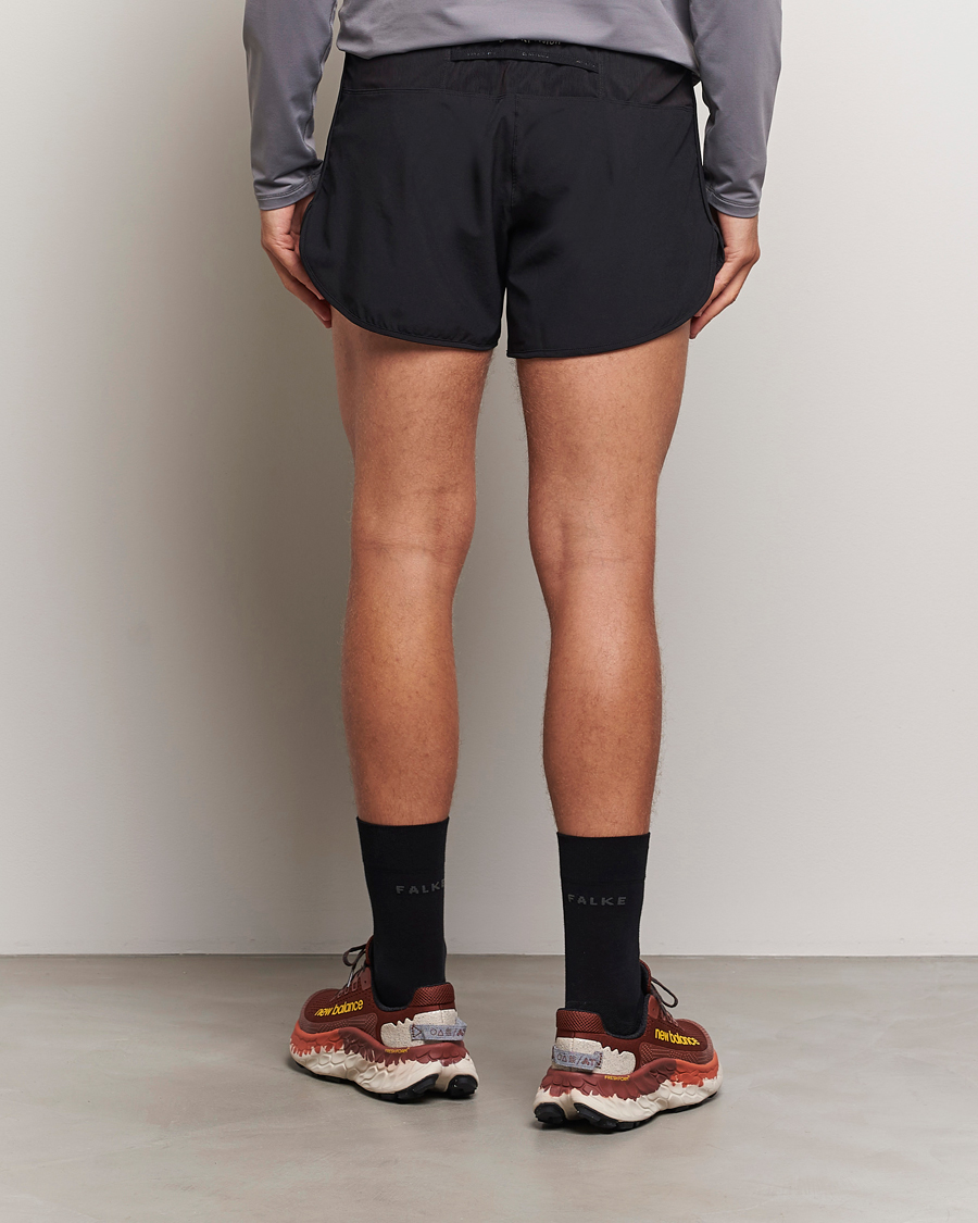 Uomini | Pantaloncini | District Vision | 5 Inch Training Shorts Black