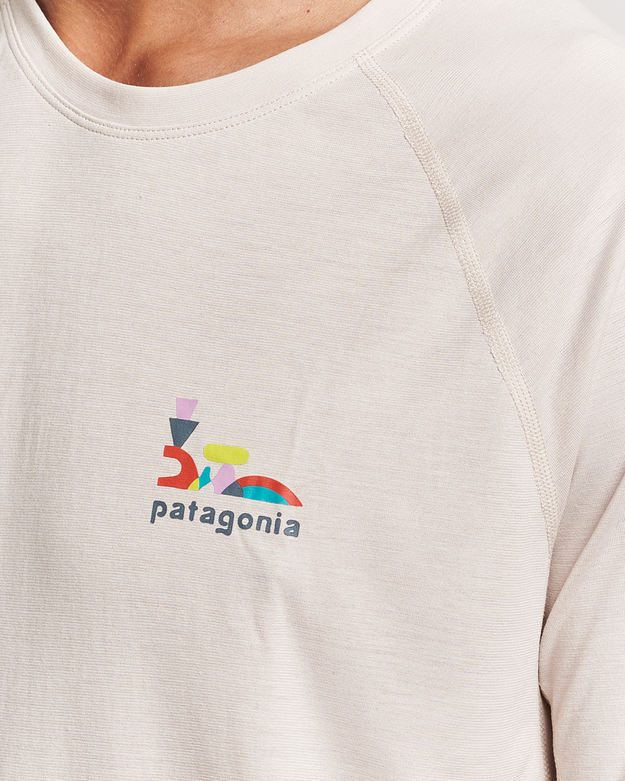 Uomini | T-shirt | Patagonia | Short Sleeve Cap Cool Trail Graphic Shirt Pumice