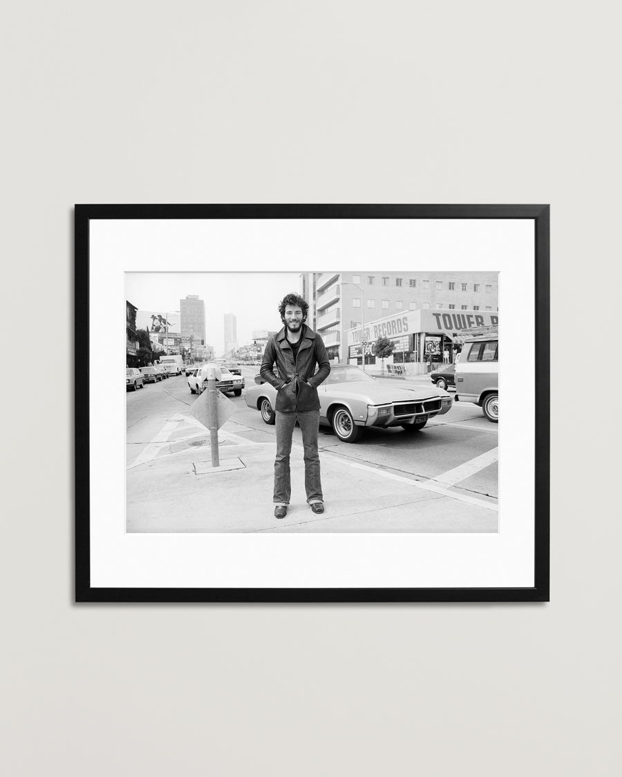 Uomini | Poster | Sonic Editions | Framed Bruce Springsteen on Sunset Strip