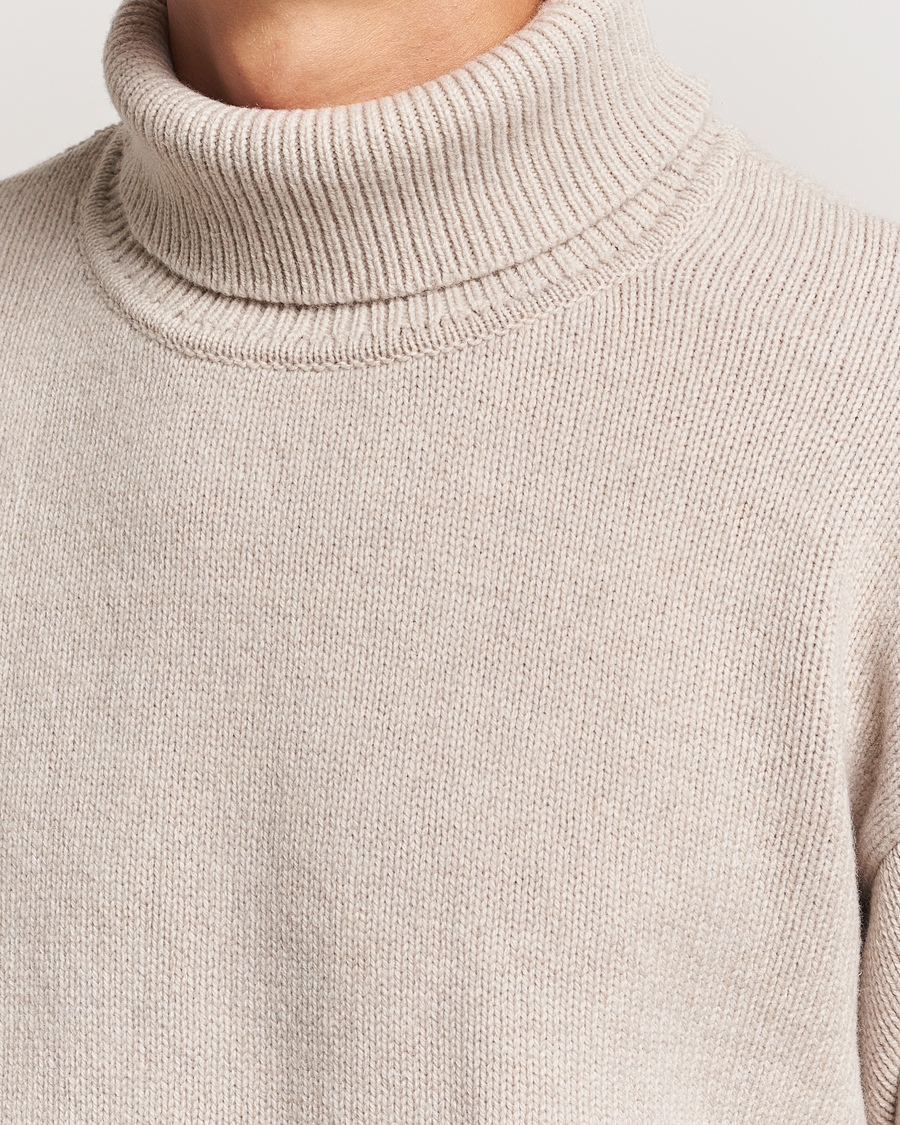 Uomini | Maglieria | Colorful Standard | Merino Wool Turtleneck Ivory White