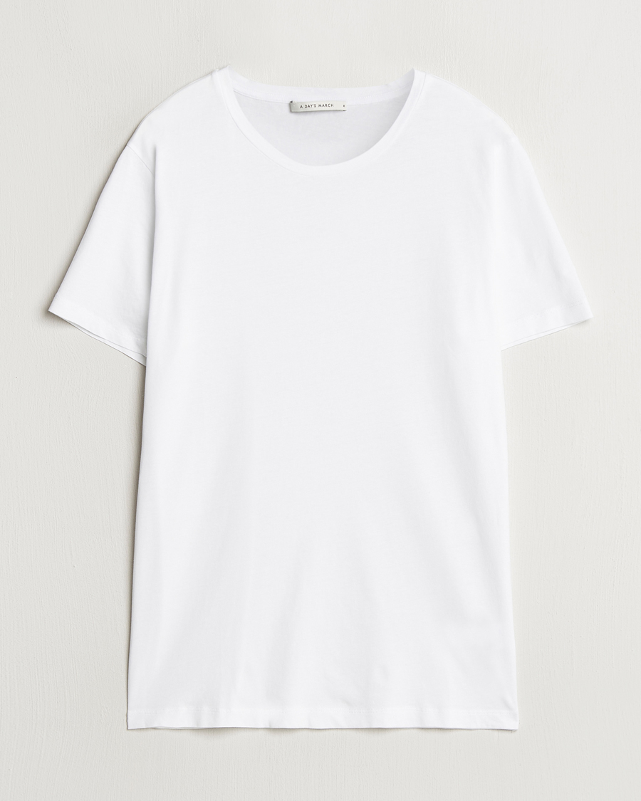 Uomini | T-shirt | A Day's March | Lightweight T-Shirt White
