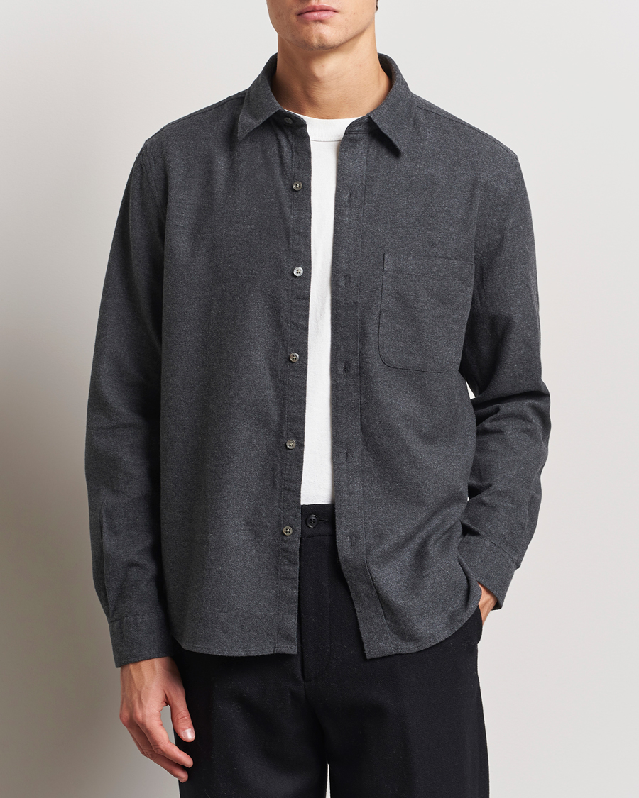 Uomini | Camicie | A Day's March | Newark Flannel Shirt Charcoal